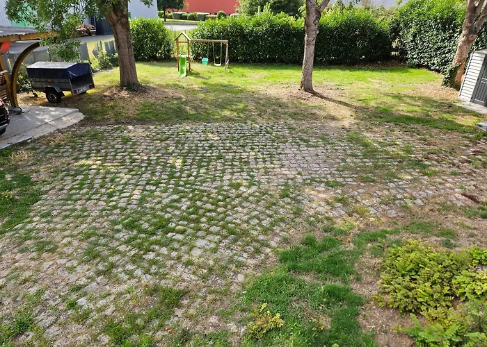 לינה וארוחת בוקר Le Plantard